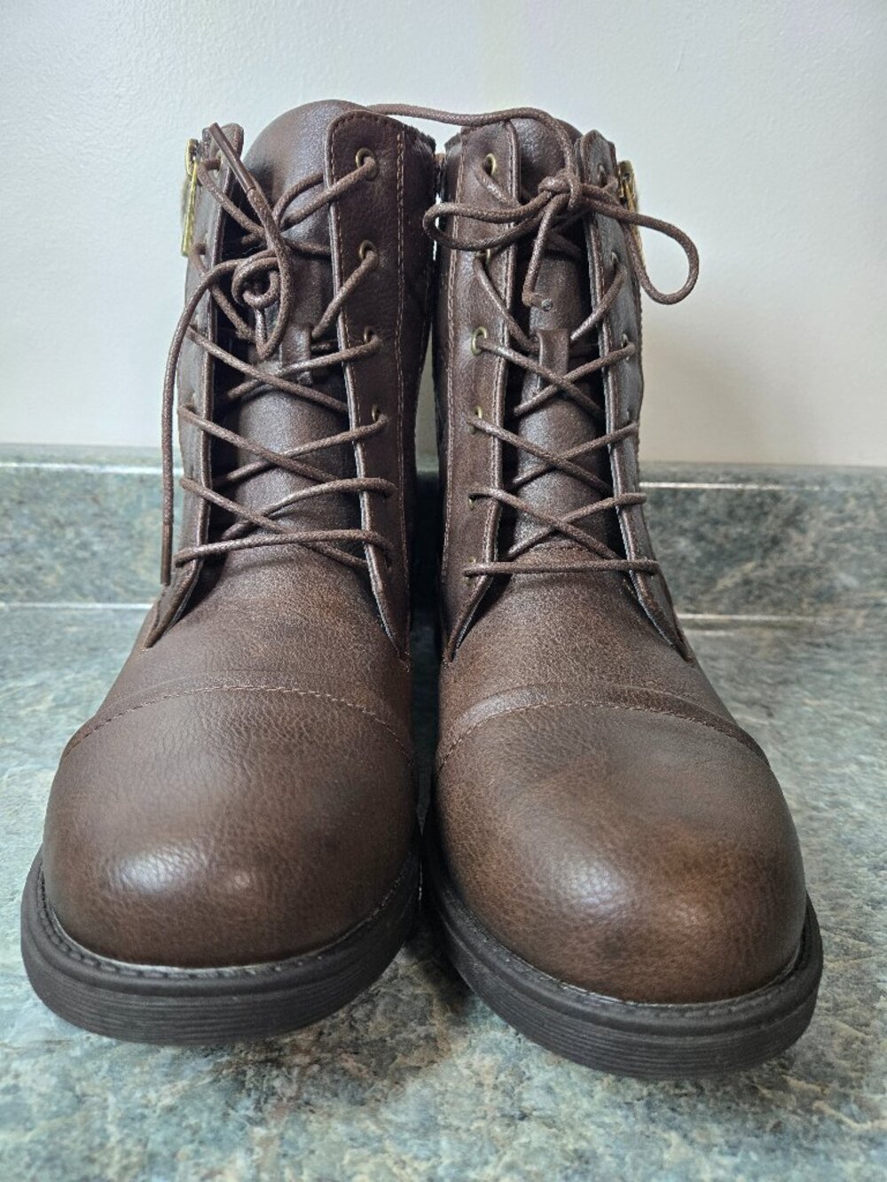 GLOBALWIN Women's Brown Ankle Booties Combat-Style Fashion Boots Size 9 Low Heel